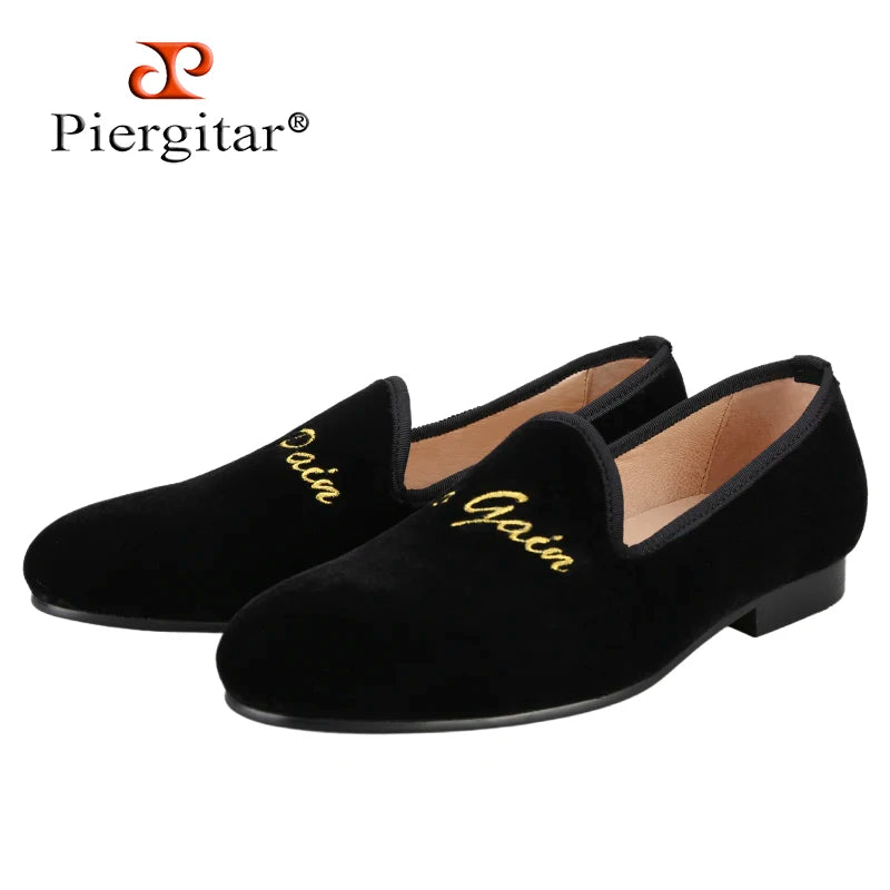 Piergitar BLack Velvet Men Moccasin With Gold Personality Letters Embroidery For Banquet And Party Handmade Slip-On Loafers